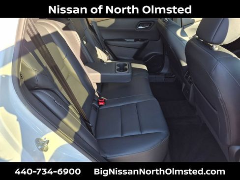 Used 2023 Nissan Rogue SL AWD/4WD image 25