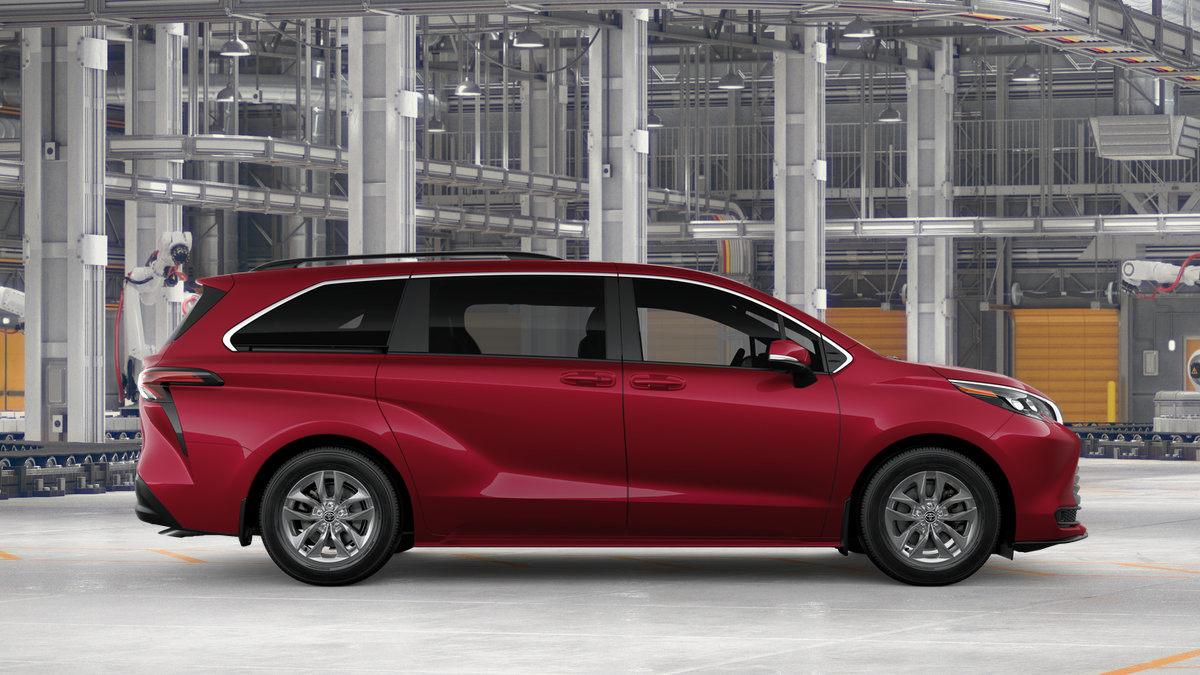 New 2026 Toyota Sienna LE FWD image 12