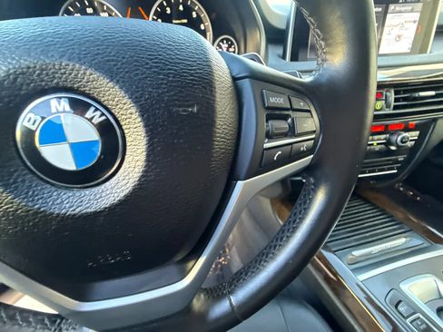 Used 2018 BMW X5 xDrive40e AWD/4WD image 33