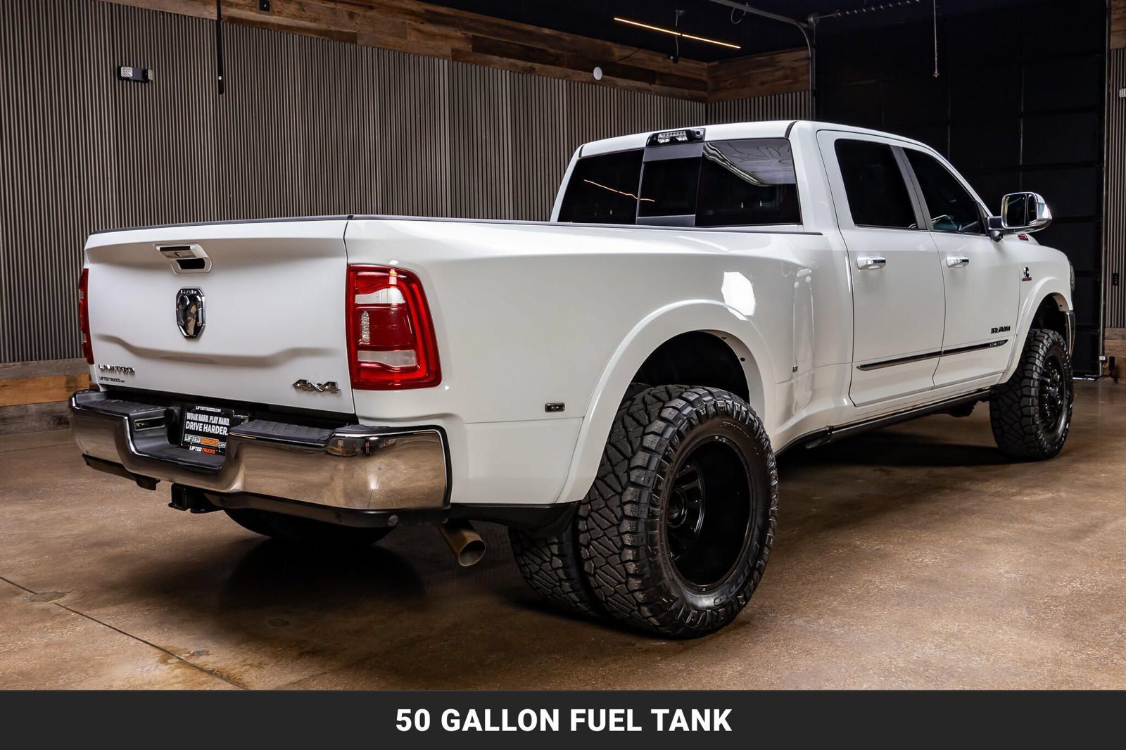 Used 2022 RAM 3500 Limited AWD/4WD image 10