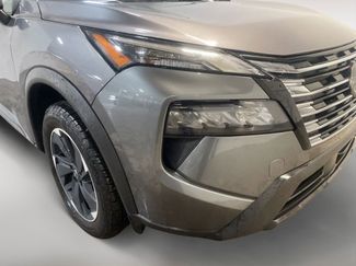 Used 2024 Nissan Rogue SV video 2