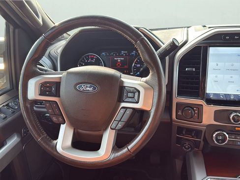 Used 2022 Ford F250 King Ranch w/ King Ranch Ultimate Package AWD/4WD image 13