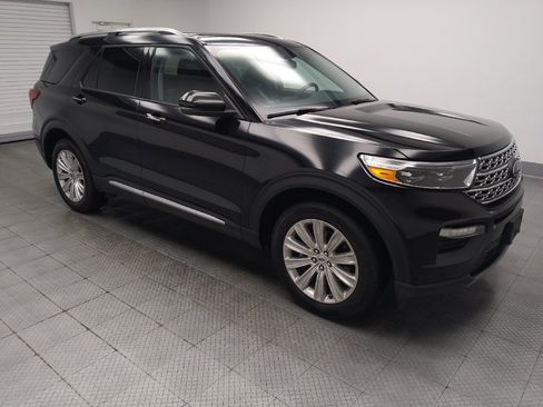 Used 2021 Ford Explorer Limited w/ Equipment Group 301A AWD/4WD image 11