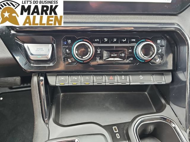 Used 2024 GMC Sierra 1500 AT4 w/ Technology Package AWD/4WD image 18