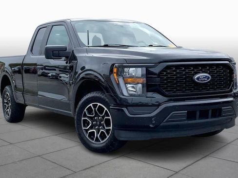 Used 2023 Ford F150 XL w/ STX Appearance Package image 3
