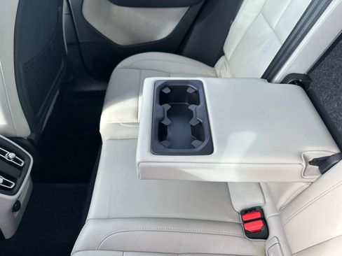 Used 2023 Volvo XC40 B5 Plus w/ Protection Package Premier image 25