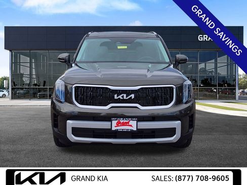 New 2025 Kia Telluride EX image 3