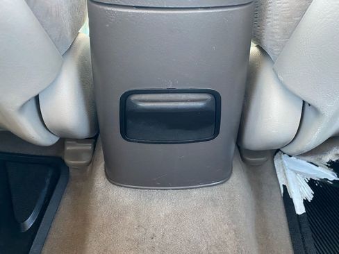 Used 2005 Hyundai Elantra GLS FWD image 33