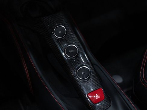 Used 2018 Ferrari 488 Spider image 55