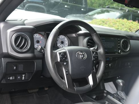 Certified 2023 Toyota Tacoma TRD Sport w/ Technology Package AWD/4WD image 8