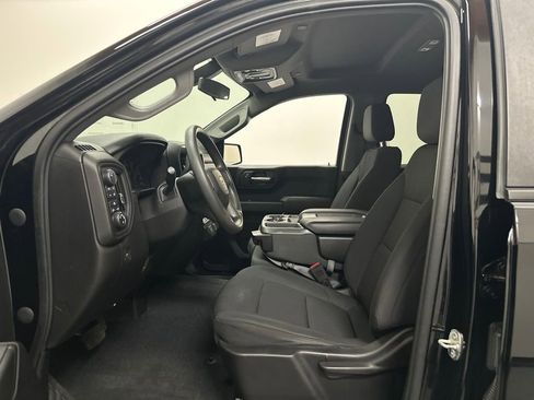 Used 2020 Chevrolet Silverado 1500 Custom w/ Custom Value Package AWD/4WD image 30