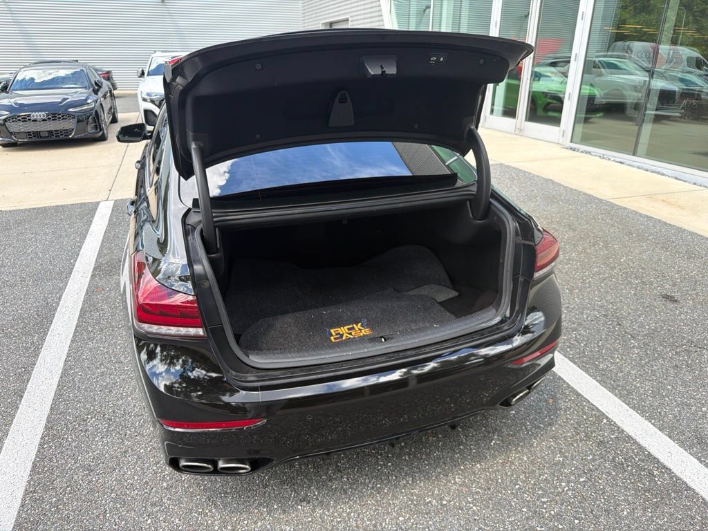 Used 2019 Genesis G80 3.3T Sport RWD image 7