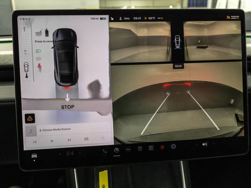 Used 2026 Tesla Model Y AWD image 23