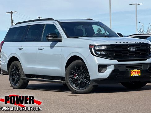 Used 2025 Ford Expedition Platinum w/ Stealth Performance Package image 1