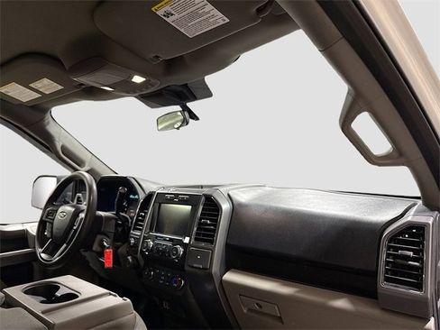 Used 2019 Ford F150 XLT w/ XTR Package image 27