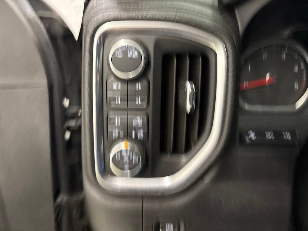 Used 2020 Chevrolet Silverado 3500 High Country AWD/4WD image 26