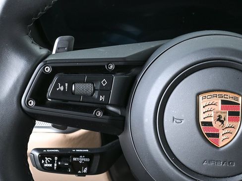 Certified 2025 Porsche Cayenne S image 15
