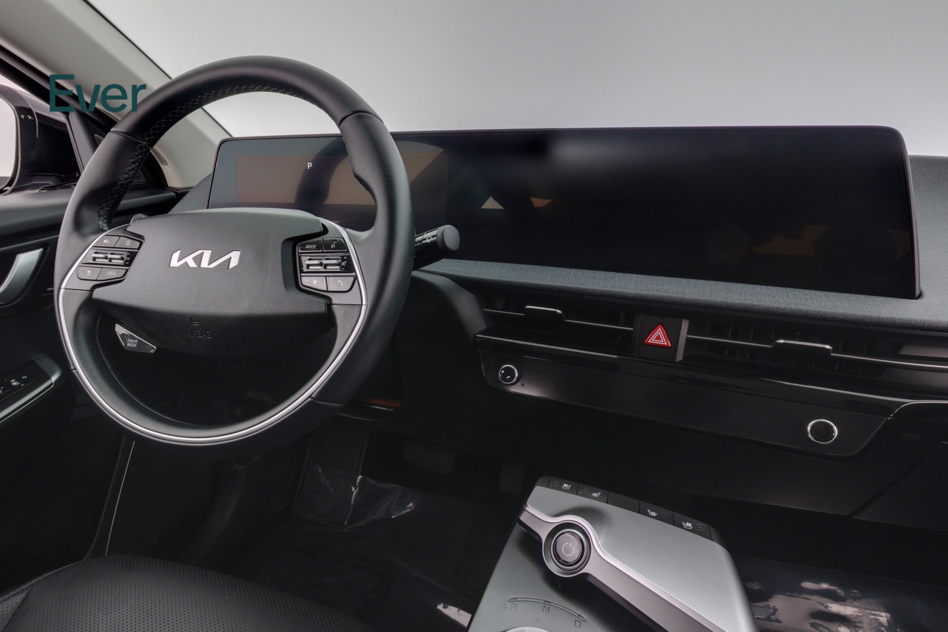 Used 2024 Kia EV6 Wind RWD image 25