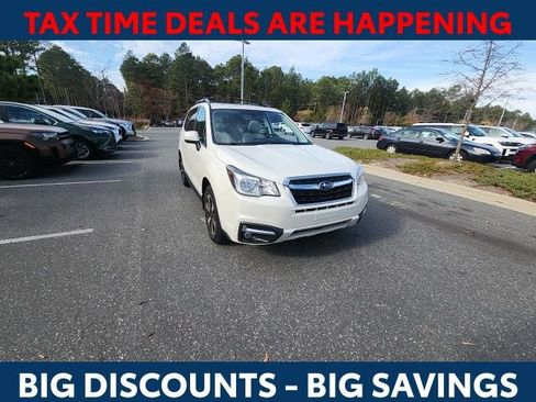 Used 2017 Subaru Forester 2.5i Limited image 3