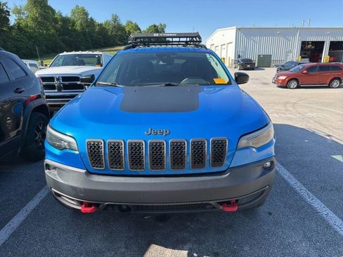 Used 2022 Jeep Cherokee Trailhawk AWD/4WD image 3