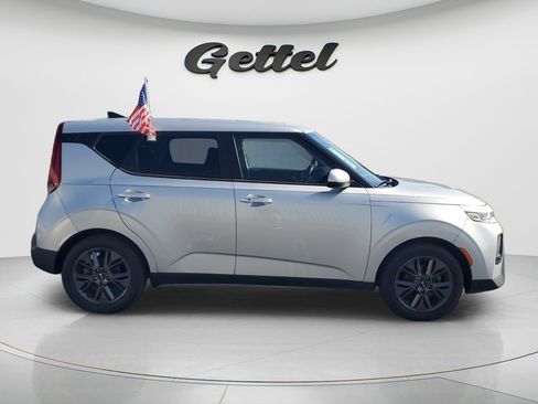 Used 2021 Kia Soul EX image 7
