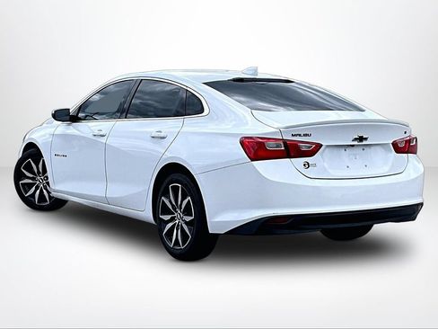 Used 2018 Chevrolet Malibu LT FWD image 14