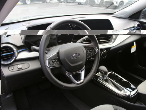 New 2026 Chevrolet Trax LT w/ Driver Confidence Package FWD image 10