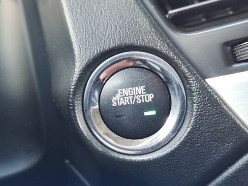 Used 2018 GMC Yukon XL SLT RWD image 21