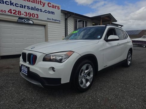 Used 2013 BMW X1 sDrive28i RWD image 3