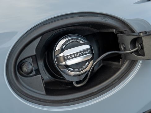 Certified 2023 Porsche 718 Cayman GT4 RS image 46