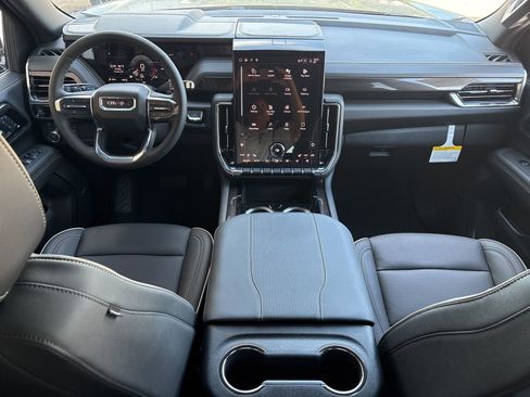 New 2026 GMC Yukon XL Elevation w/ LPO, Floor Liner Package image 18