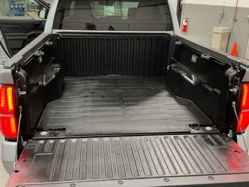 New 2026 Toyota Tacoma SR5 image 21