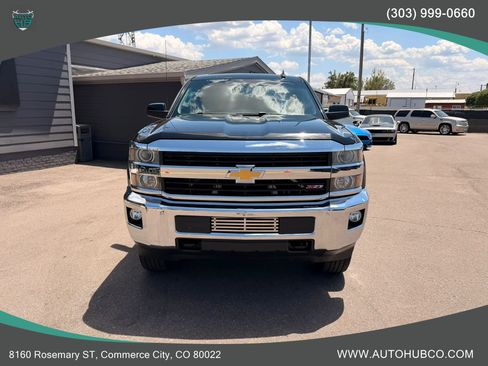 Used 2015 Chevrolet Silverado 2500 LT w/ Z71 Package, Off-Road AWD/4WD image 3