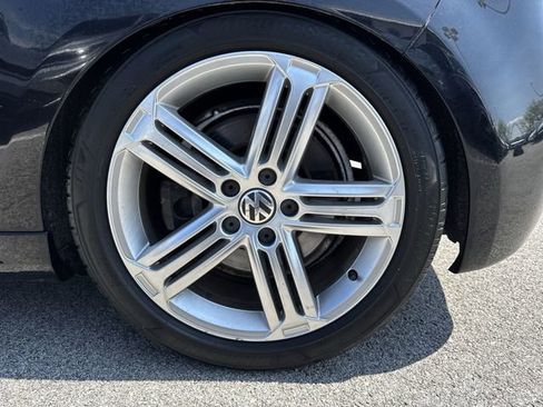 Used 2012 Volkswagen Golf R 2-Door AWD/4WD image 28