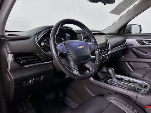 Used 2020 Chevrolet Traverse LT w/ LPO, Blackout Package image 10