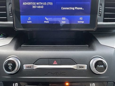 Used 2020 Ford Explorer XLT w/ Equipment Group 202A RWD image 25