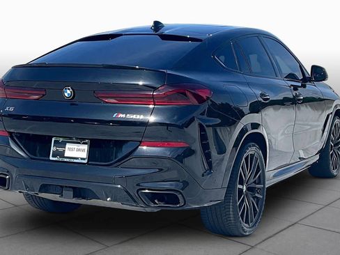 Used 2021 BMW X6 M50i AWD/4WD image 13