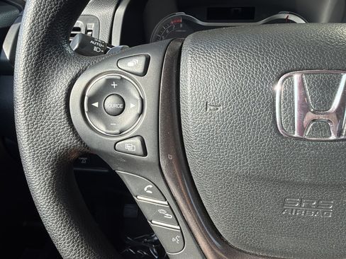 Used 2023 Honda Ridgeline Sport image 25