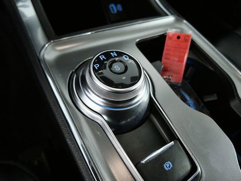Certified 2023 Ford Edge Titanium AWD/4WD image 22