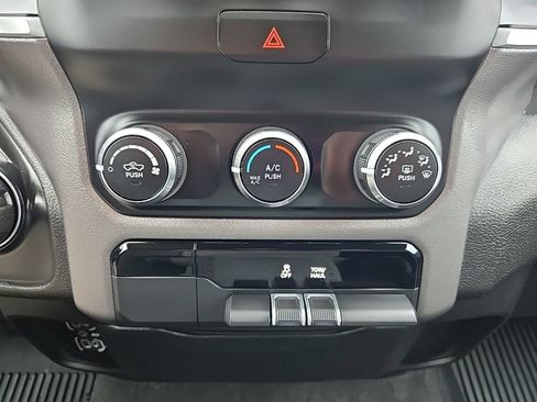 Used 2020 RAM 1500 Big Horn image 28