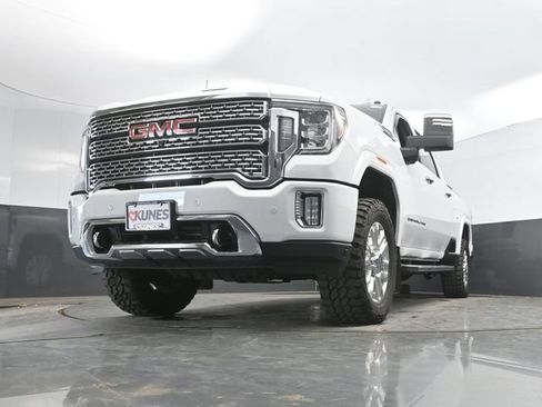 Used 2022 GMC Sierra 3500 Denali w/ Denali Ultimate Package AWD/4WD image 48