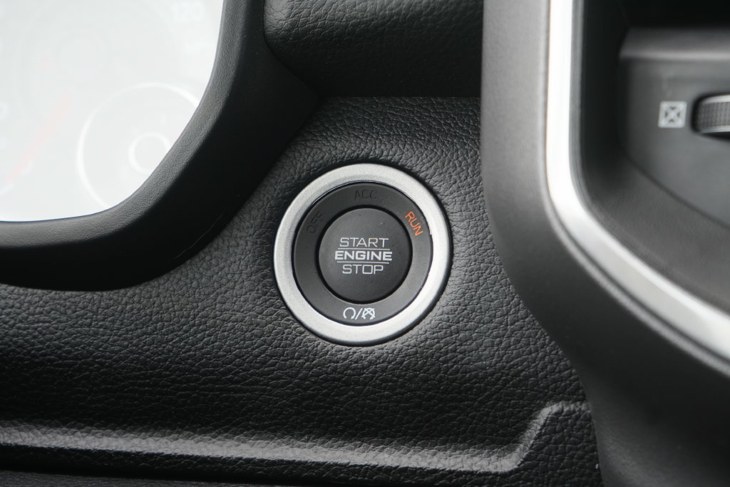 Used 2022 RAM 1500 Big Horn AWD/4WD image 25