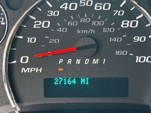 Used 2023 GMC Savana 2500 w/ Driver Convenience Package image 28