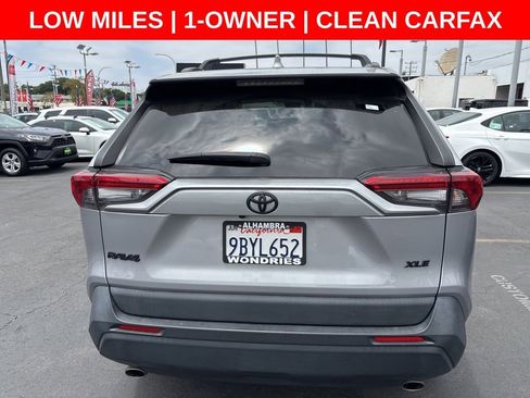 Used 2022 Toyota RAV4 XLE Premium FWD image 7