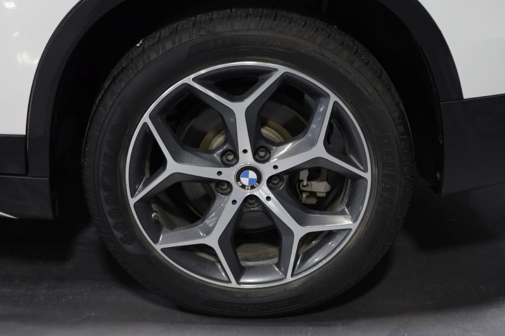 Used 2018 BMW X1 sDrive28i FWD image 40
