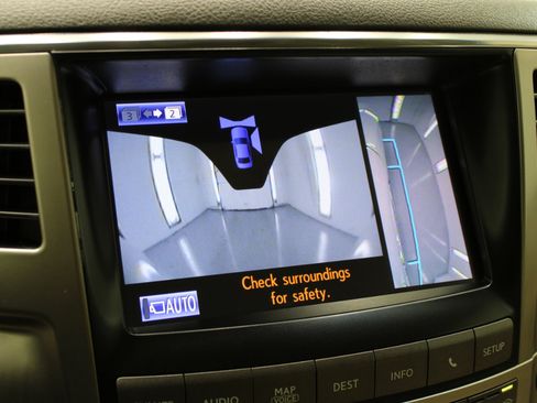 Used 2014 Lexus LX 570 4WD image 59