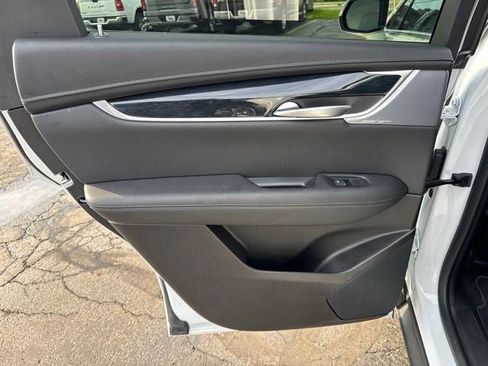 Certified 2024 Cadillac XT5 Premium Luxury FWD image 20