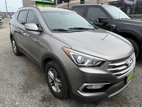 Used 2017 Hyundai Santa Fe Sport AWD/4WD image 4