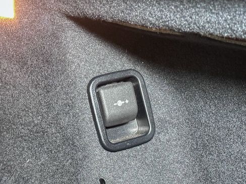 Used 2016 BMW X1 xDrive28i image 19