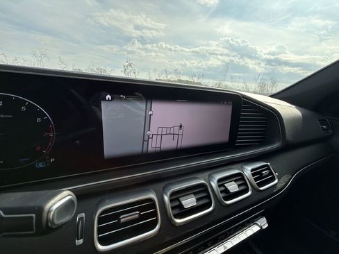 Used 2025 Mercedes-Benz GLE 350 4MATIC image 20